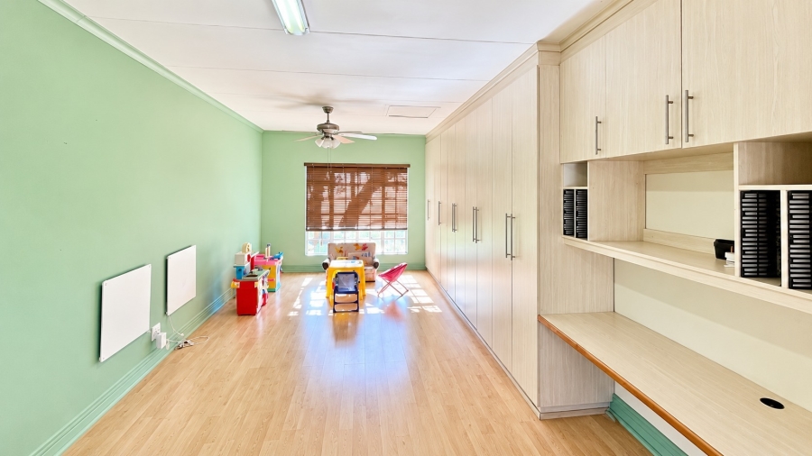 3 Bedroom Property for Sale in Wilkoppies North West